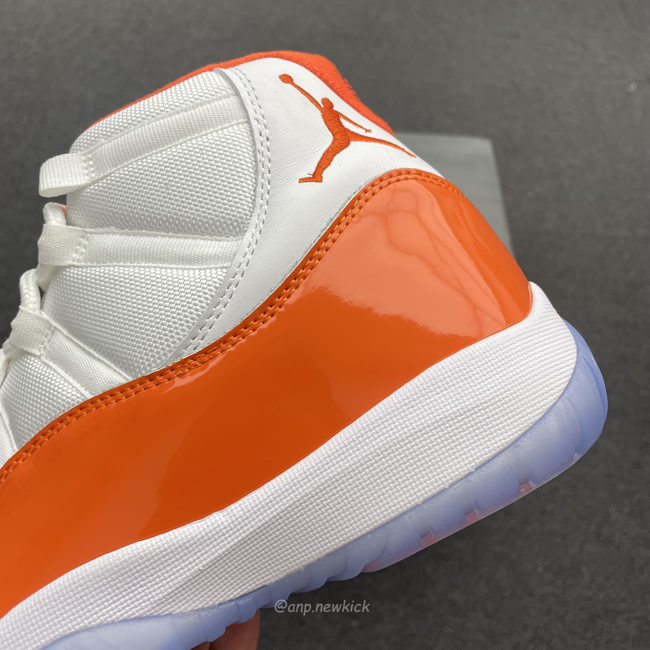 Air Jordan 11 Florida Gators White Orange (6) - newkick.cc